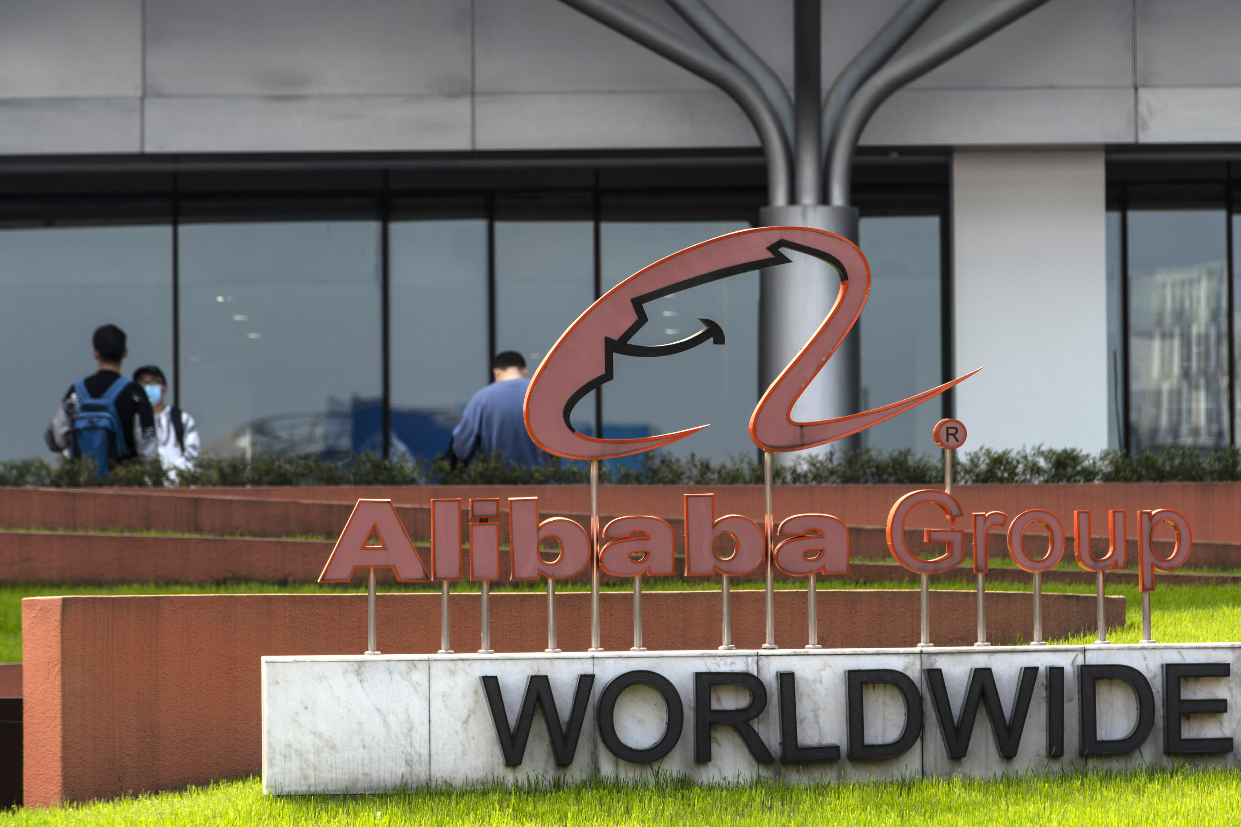 Alibaba launches new server chip to boost its cloud business in challenge to Ama..