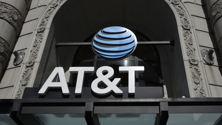 AT&T in advanced talks to merge WarnerMedia with Discovery: Sources