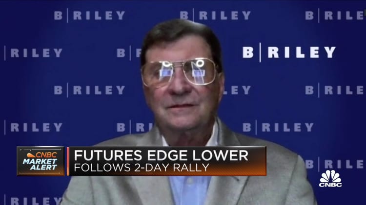 Fed won't taper until 2023, says B. Riley Securities' Mark Grant