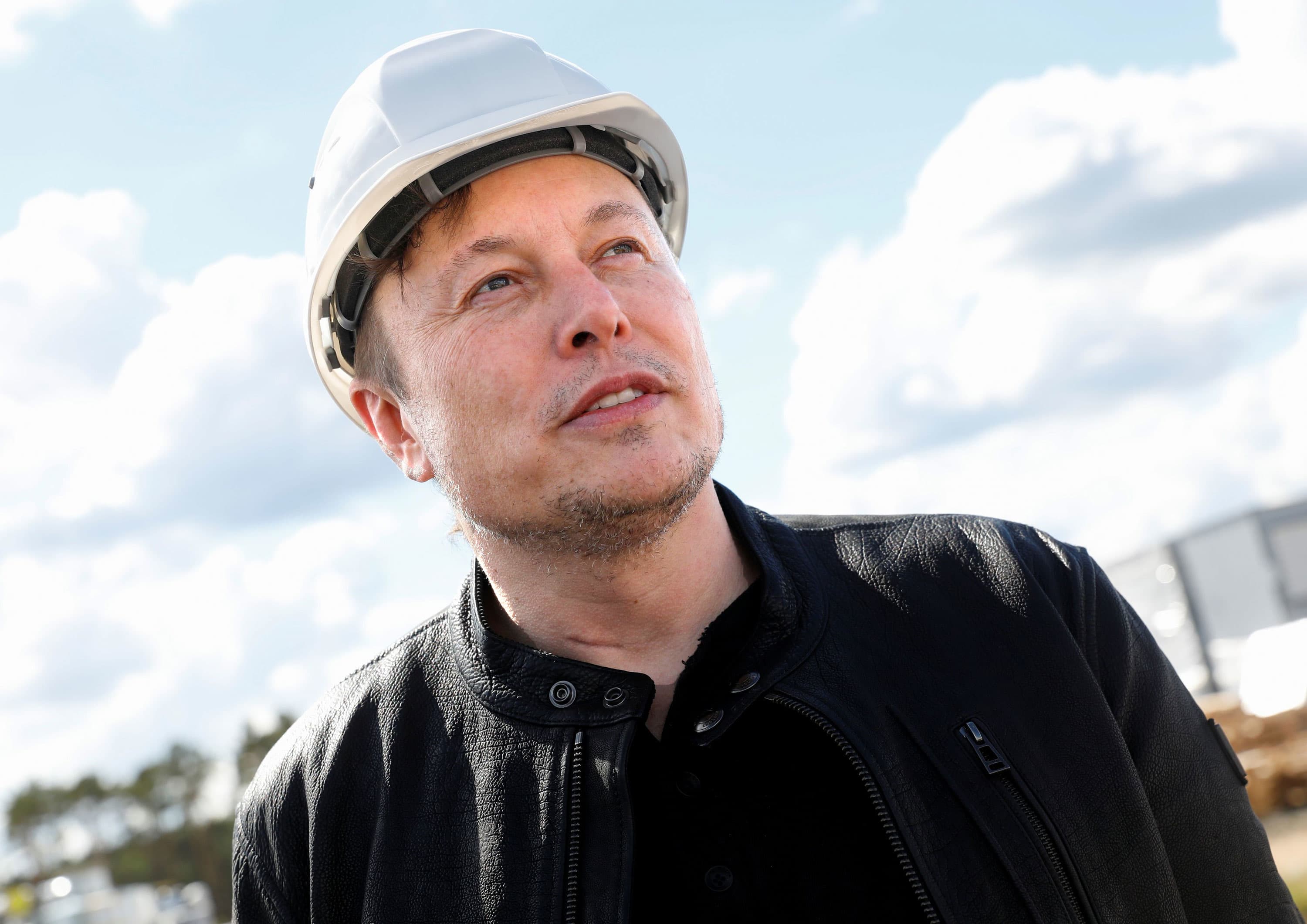Taxes aren’t the only reason Elon Musk is selling Tesla stock