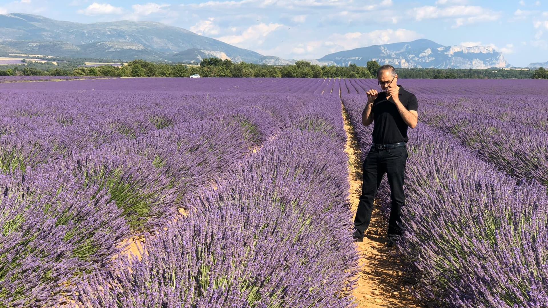 Puneet Nanda, founder and CEO of Guru Nanda, with the lavender he uses in his essential oils.