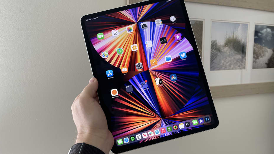 Apple iPad Pro 12.9 (2021) review