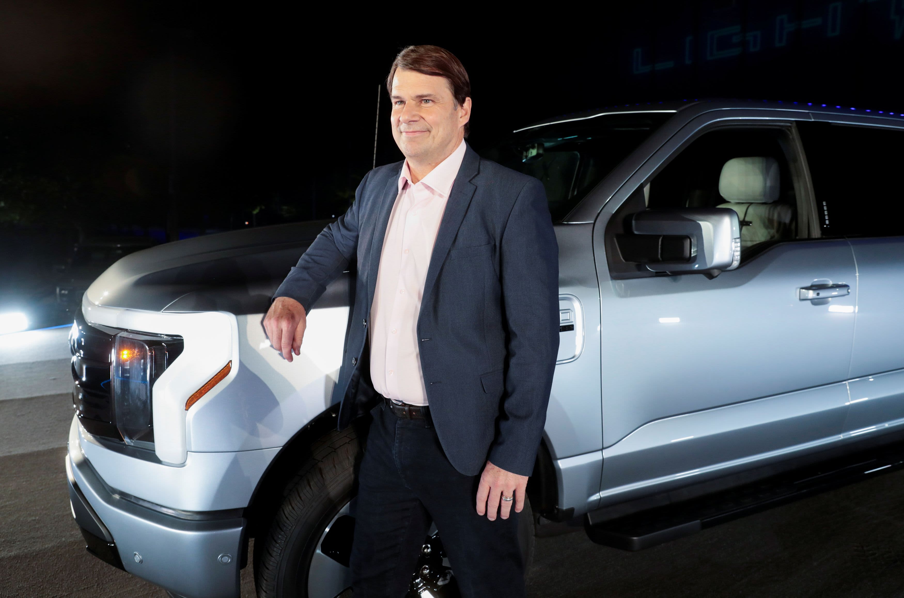 Why Ford didn’t spin off its electric-vehicle business
