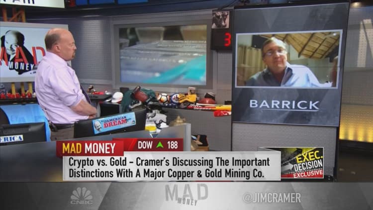 Barrick Gold CEO talks crypto, ESG investing and copper strategy
