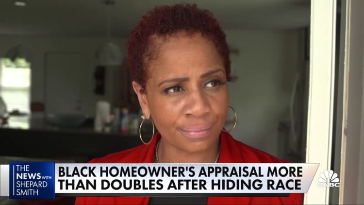 Homeowner's appraisal more than doubles after she hides her race