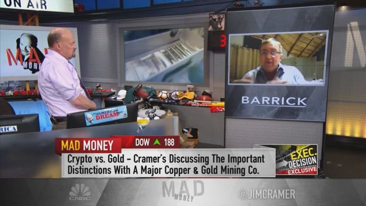 Barrick Gold CEO: No one can print gold, cryptocurrencies can be made