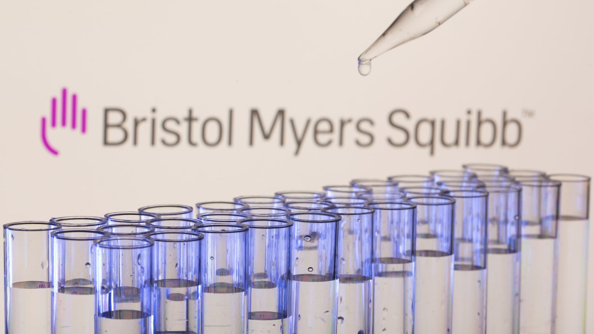 Bristol Myers Squibb results top estimates as new drugs post strong sales growth 