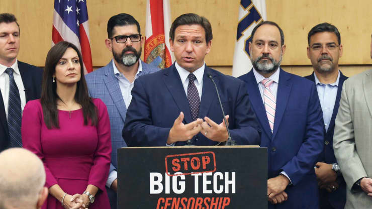 Florida governor signs ban on ‘deplatforming’ by tech companies