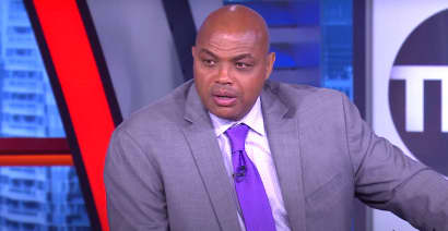 Turner Sports needs to grow its NHL audience — Charles Barkley is the key