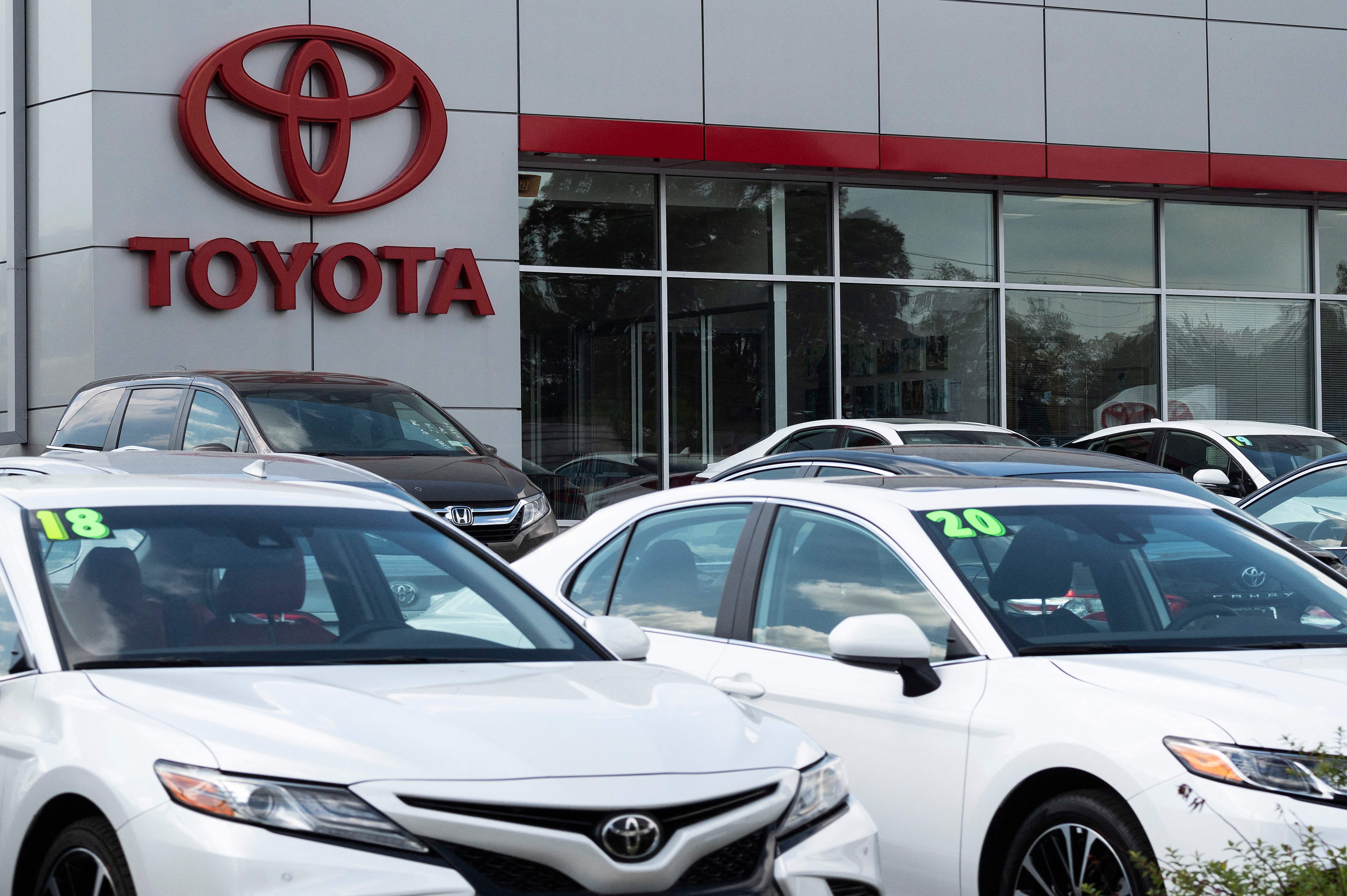 Toyota tops GM sales in the U.S., expected to be America’s best-selling automaker