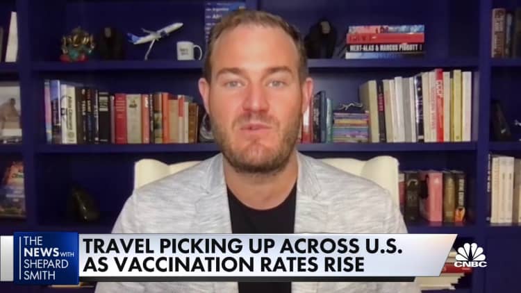 Travel picks up across the U.S. as vaccination rates rise