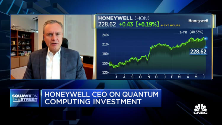 Honeywell CEO on goal to accelerate quantum computing industry