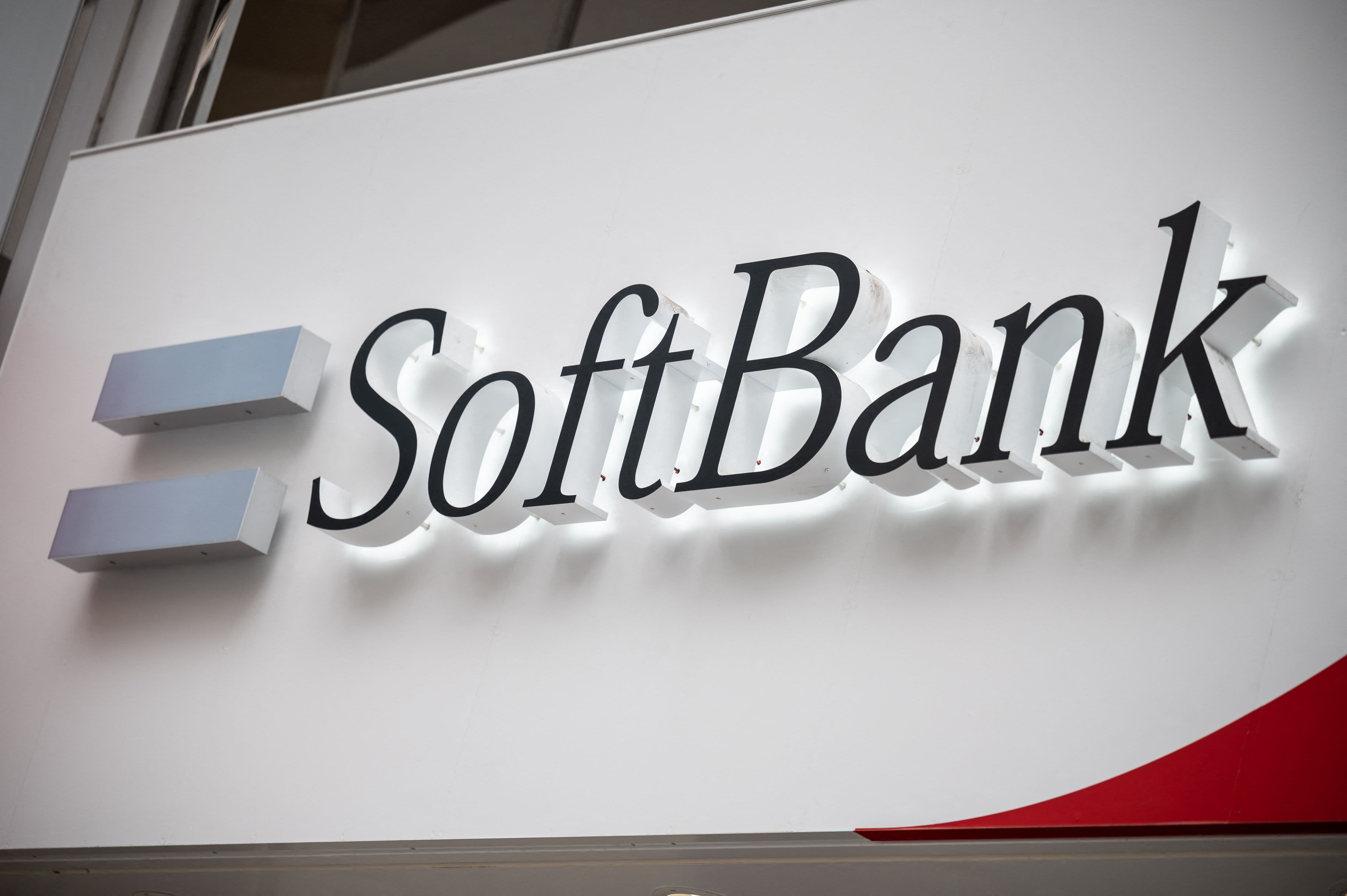 SoftBank gets into crypto