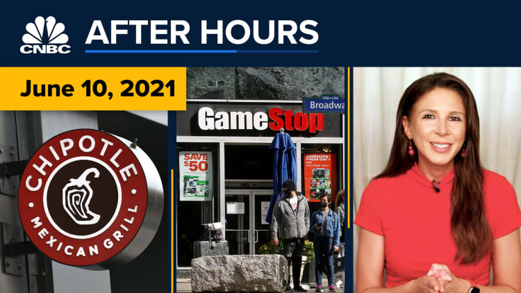 GameStop shares crater 27% as ousted CEO walks away with millions: CNBC After Hours