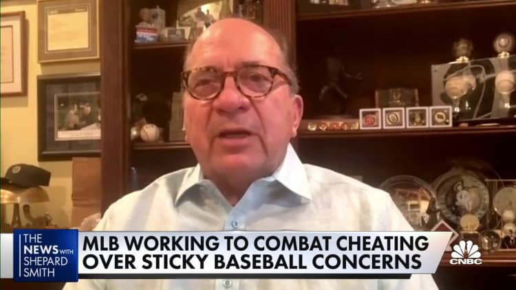 Baseball Hall of Fame catcher Johnny Bench on cheating in the sport