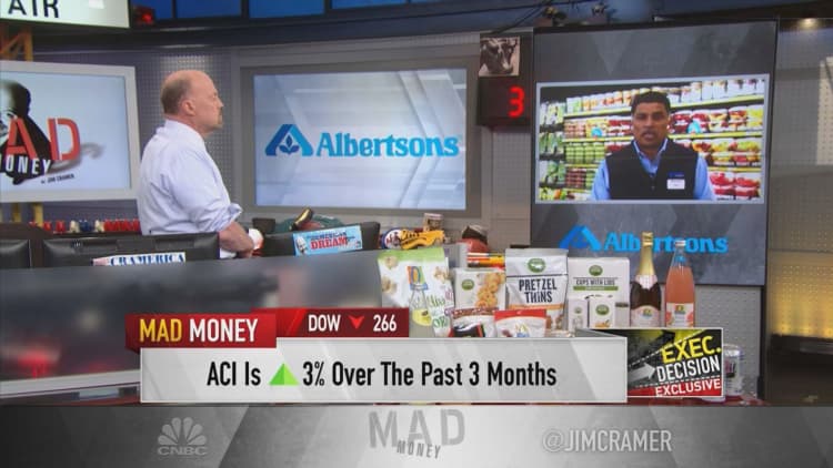 Albertsons CEO discusses higher inflation and strength of U.S. consumer