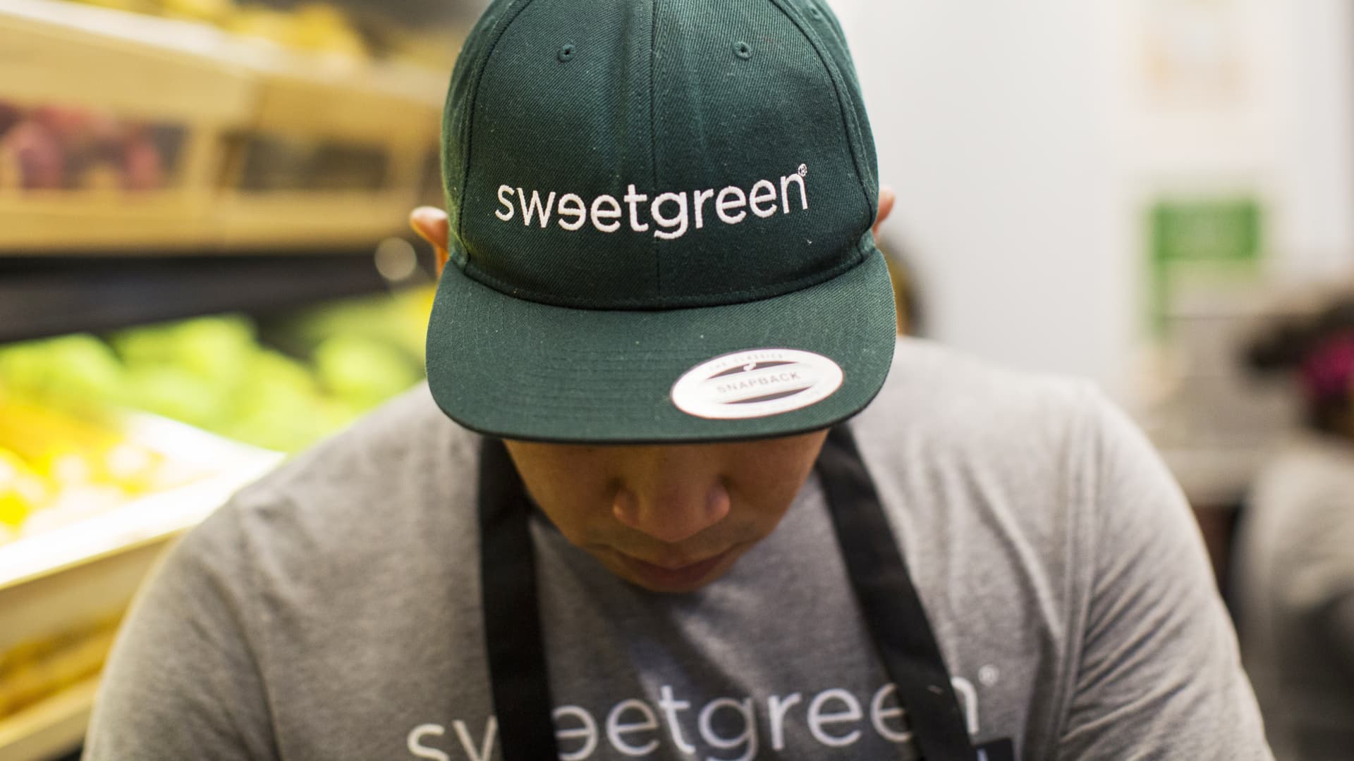 Sweetgreen stock plummets after salad chain lowers forecast, announces layoffs and office downsizing