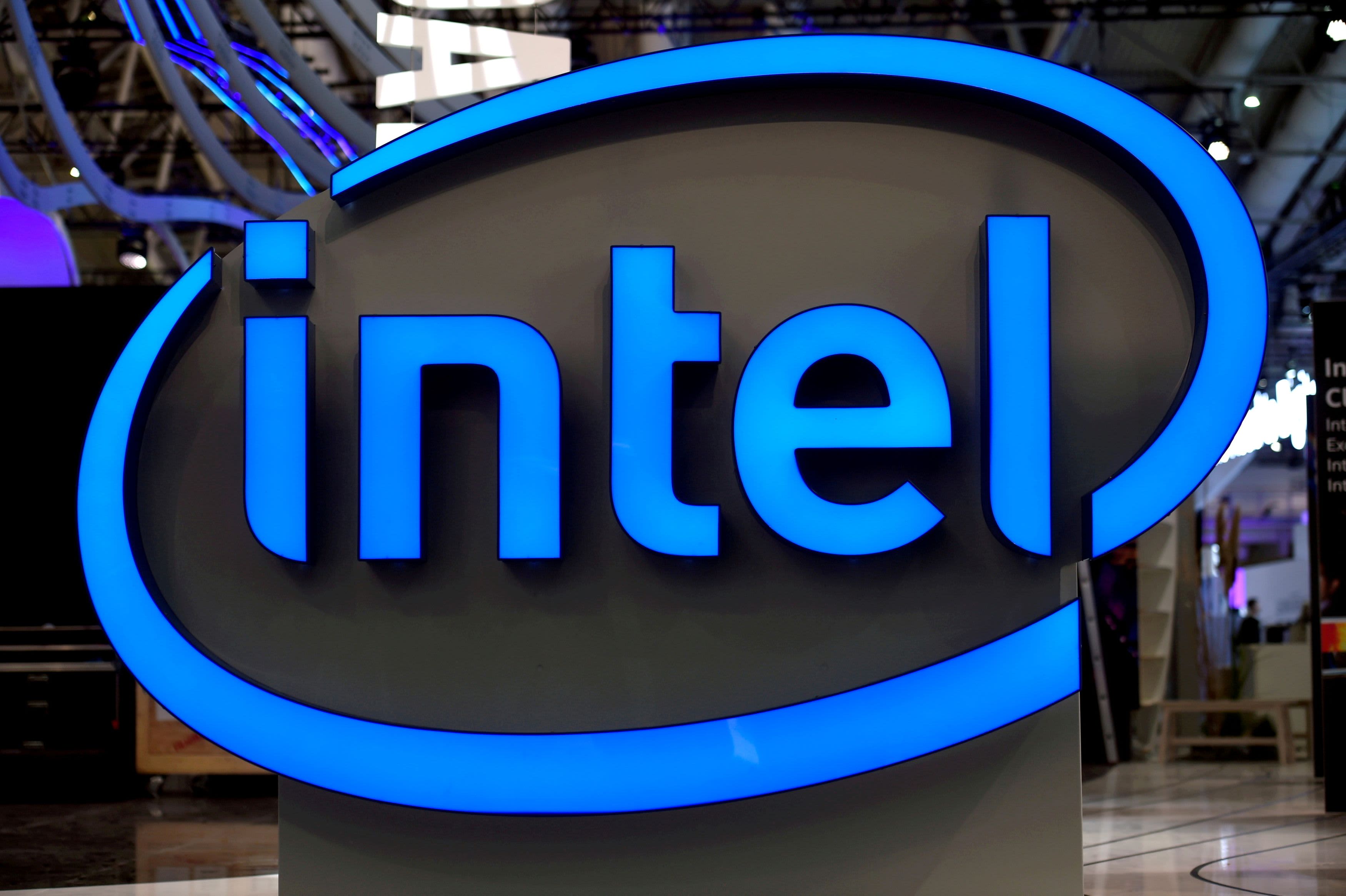 Here's what Intel's terrible results mean for longtime rival and Club holding AMD