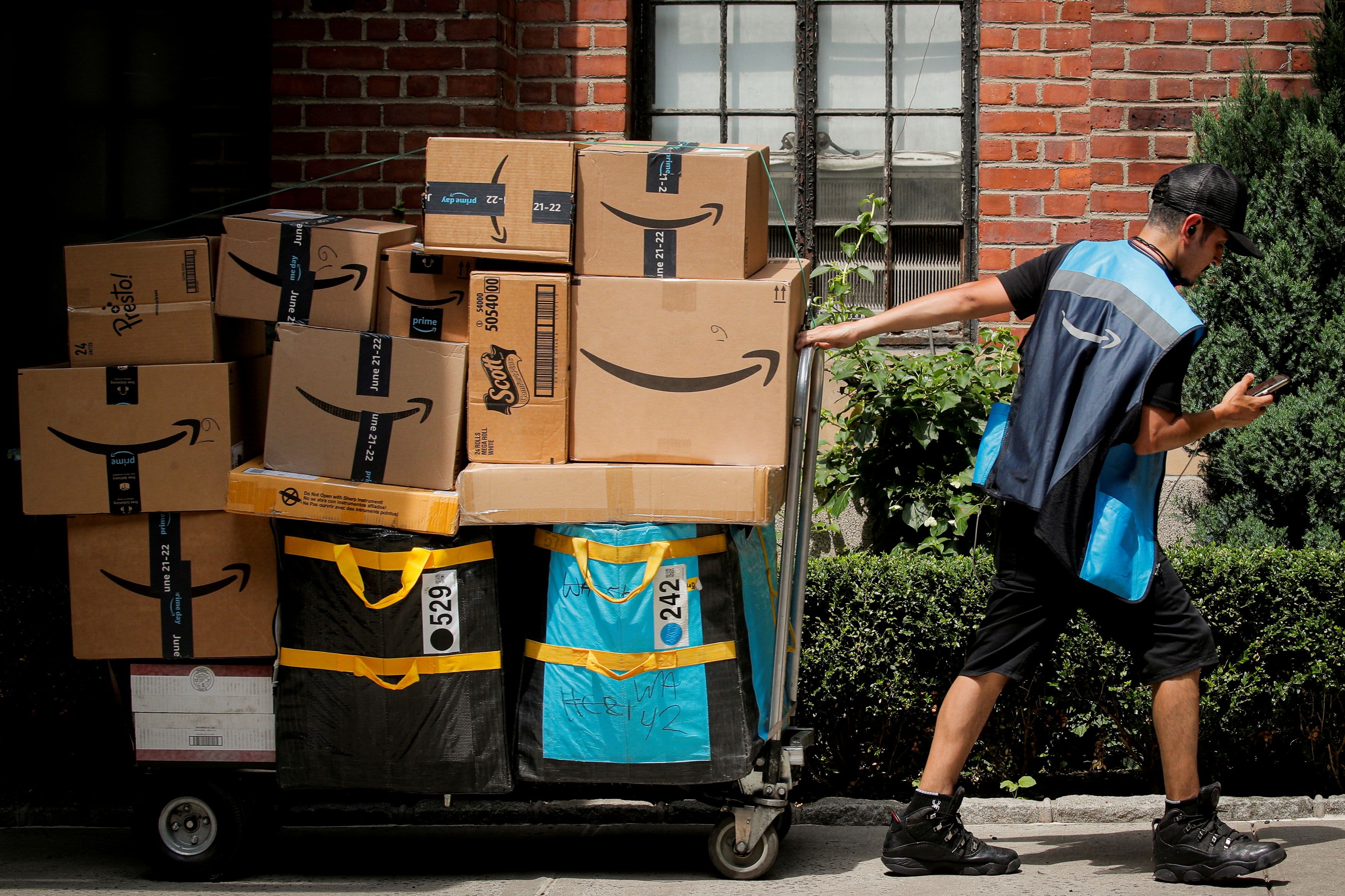 launches same-day delivery from some brick-and-mortar retail brands