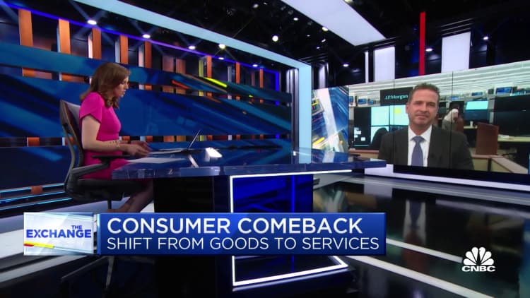 Why this analyst sees the consumer comeback continuing
