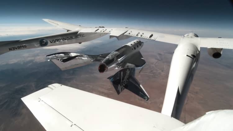 Virgin Galactic gets FAA ok to fly customers into space