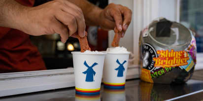Dutch Bros. CEO details expansion strategy as company nears 900 locations