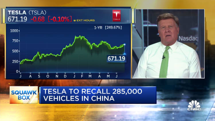 Tesla to recall 285,000 vehicles in China