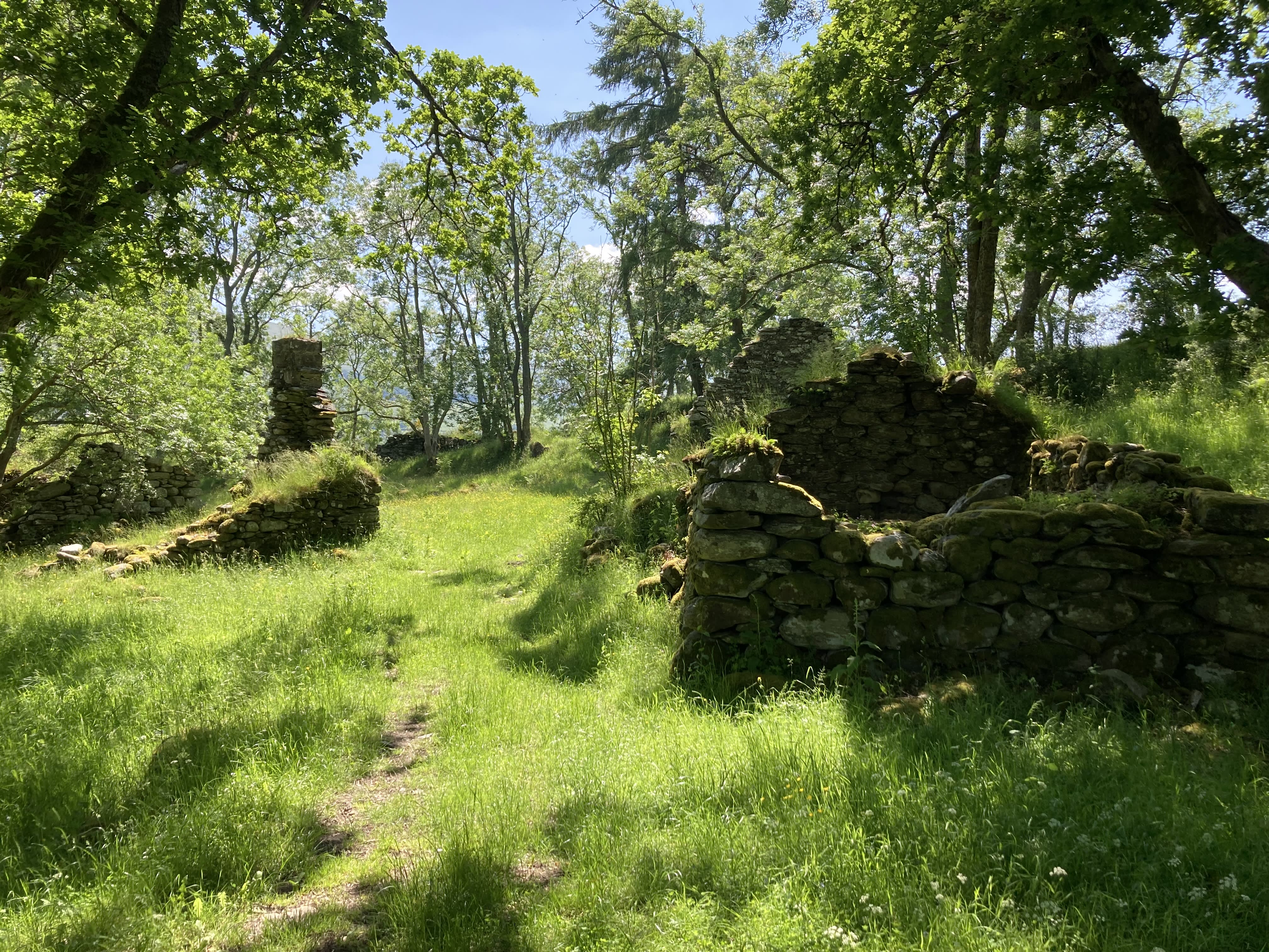 Les ruines d’un village écossais « hanté » sont à vendre pour 173 000 $