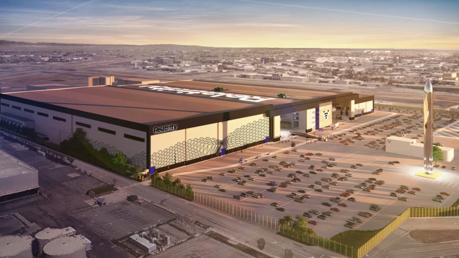 仔細觀察該公司在加利福尼亞長灘機場附近的新工廠的效果圖。