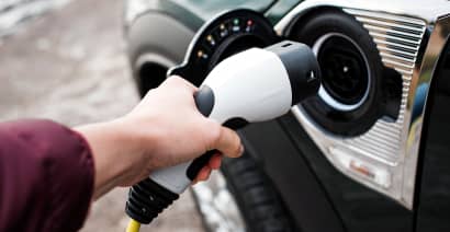 How gas station economics will change in the electric vehicle charging future