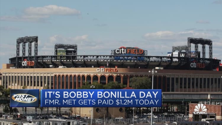 NY Mets fans commemorate Bobby Bonilla Day, a retirement deal for the ages