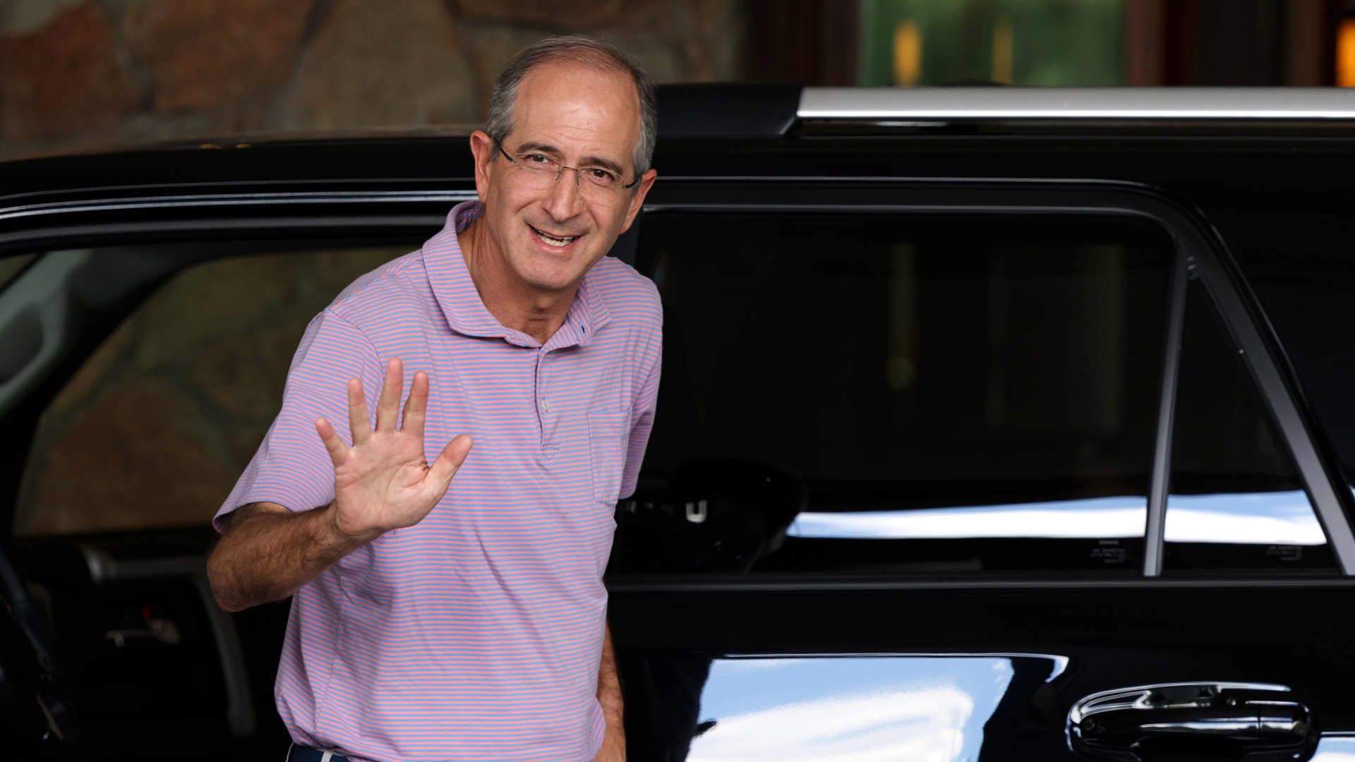 CEO of Comcast Brian Roberts arrives for the Allen & Company Sun Valley Conference on July 06, 2021 in Sun Valley, Idaho.