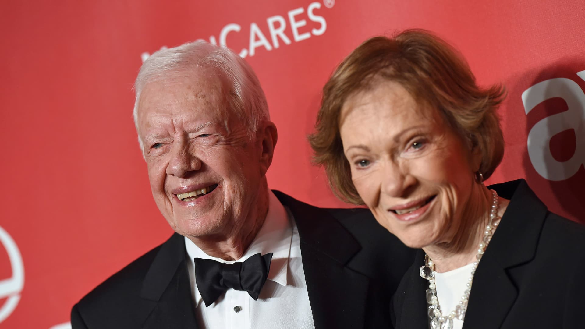 LOS ANGELES, CA - FEBRUARY 06:Former President Jimmy Carter (L) and wife Rosalynn Carter arrive at the 2015 MusiCares Person of The Year honoring Bob Dylan at Los Angeles Convention Center on February 6, 2015 in Los Angeles, California.(Photo by Axelle/Bauer-Griffin/FilmMagic)