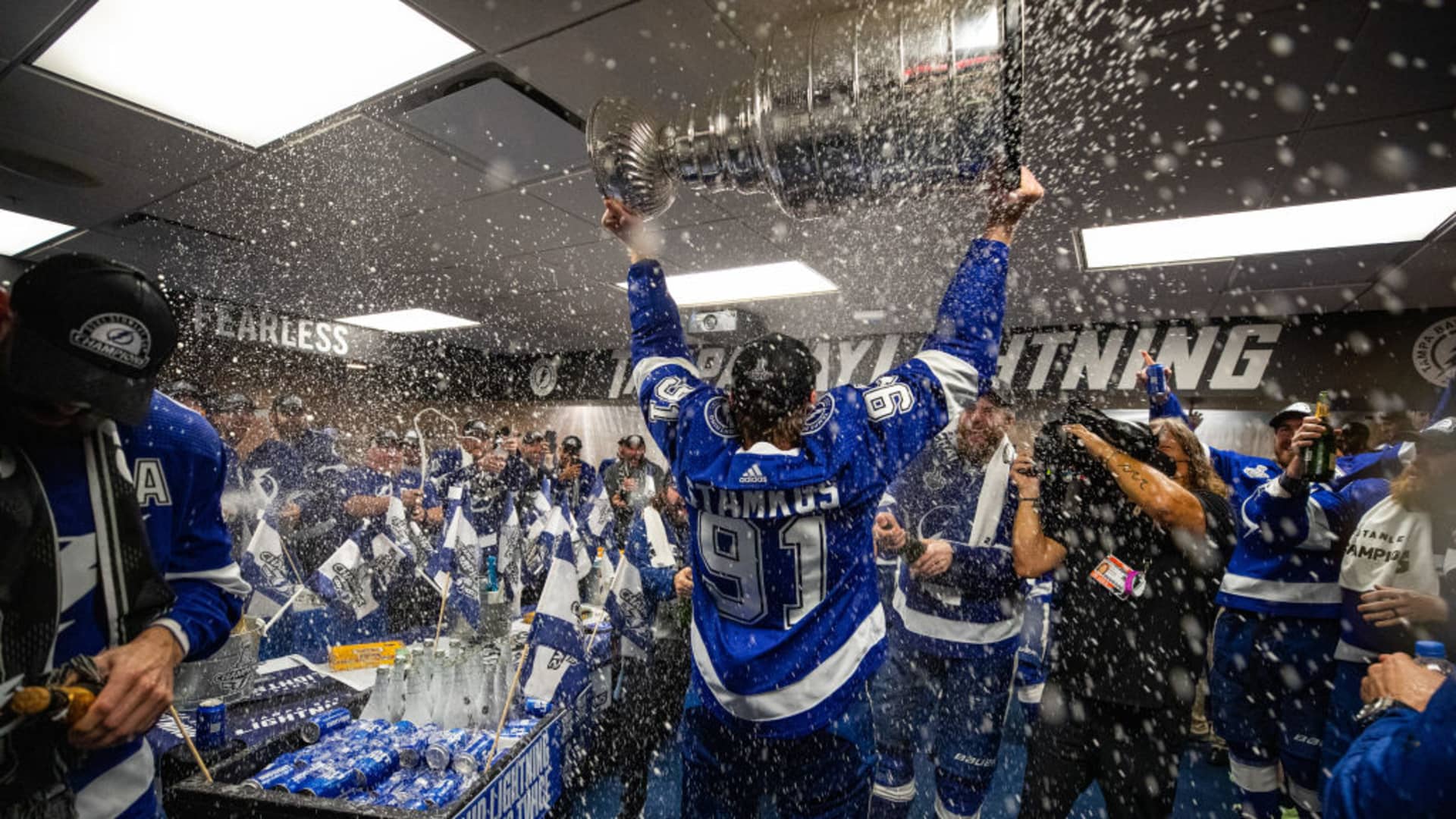 Stanley Cup Finals gear: Tampa Bay Lightning and Montreal