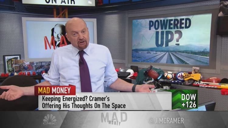 Jim Cramer: Solar stocks have gotten their groove back
