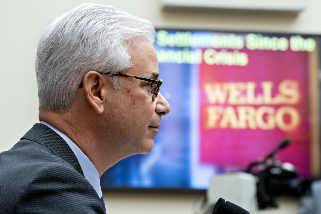 Wells Fargo pays million to resolve Justice Department claims it defrauded currency customers