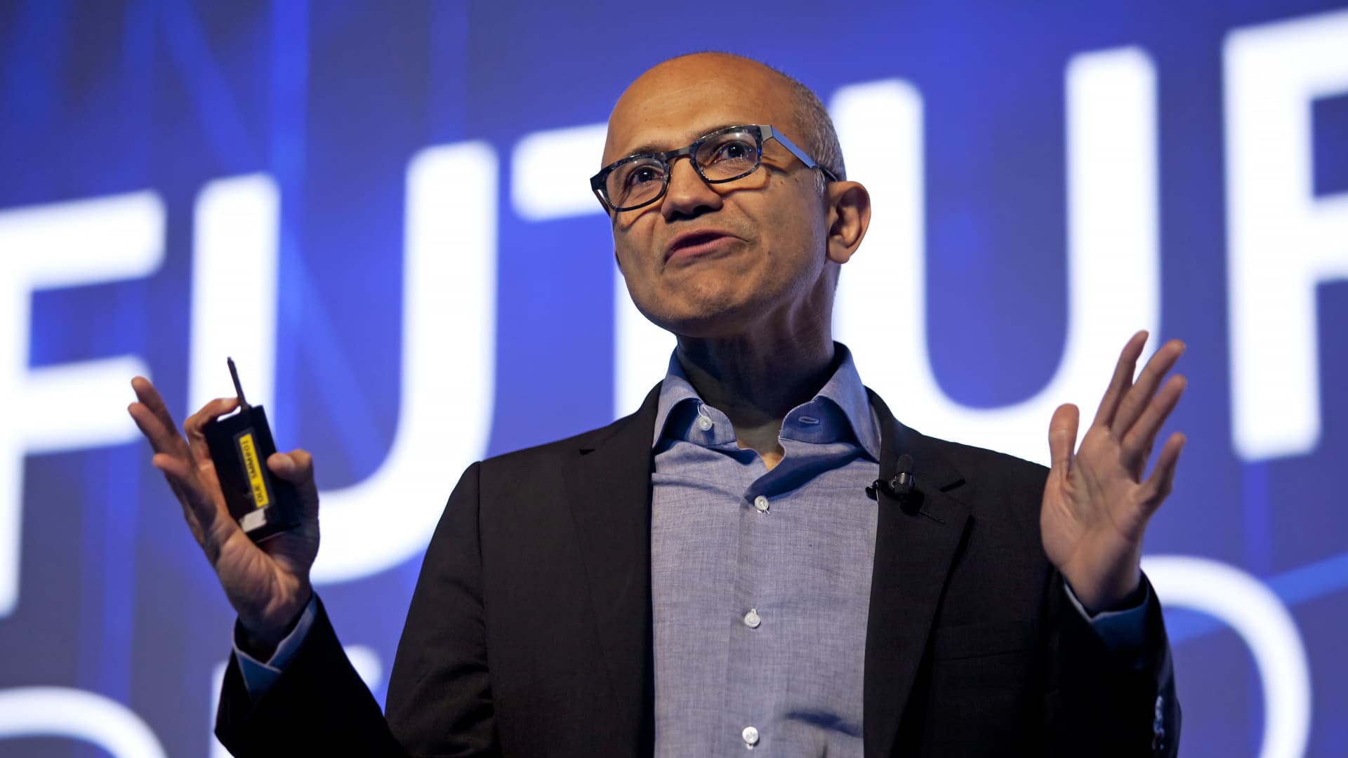 Microsoft is touting the size and growth rate of its Salesforce rival Dynamics 