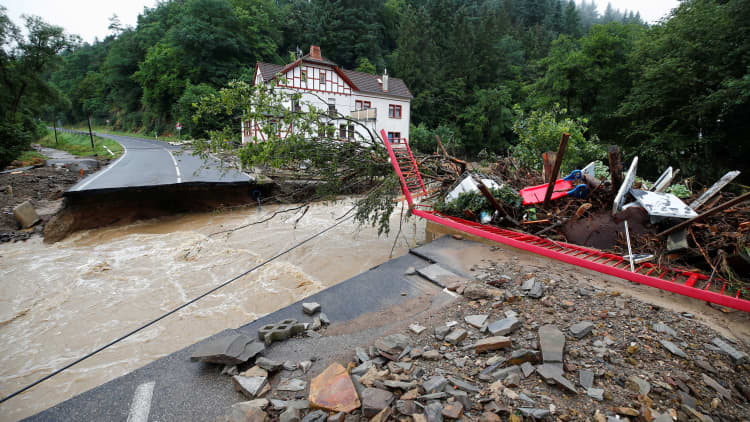 Death toll in European floods tops 100, hundreds more still missing