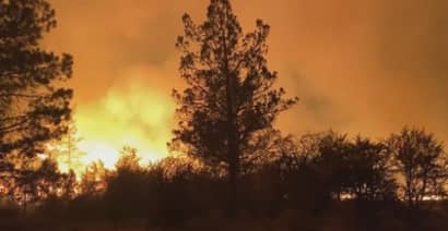 Bootleg fire continues its tear through Oregon