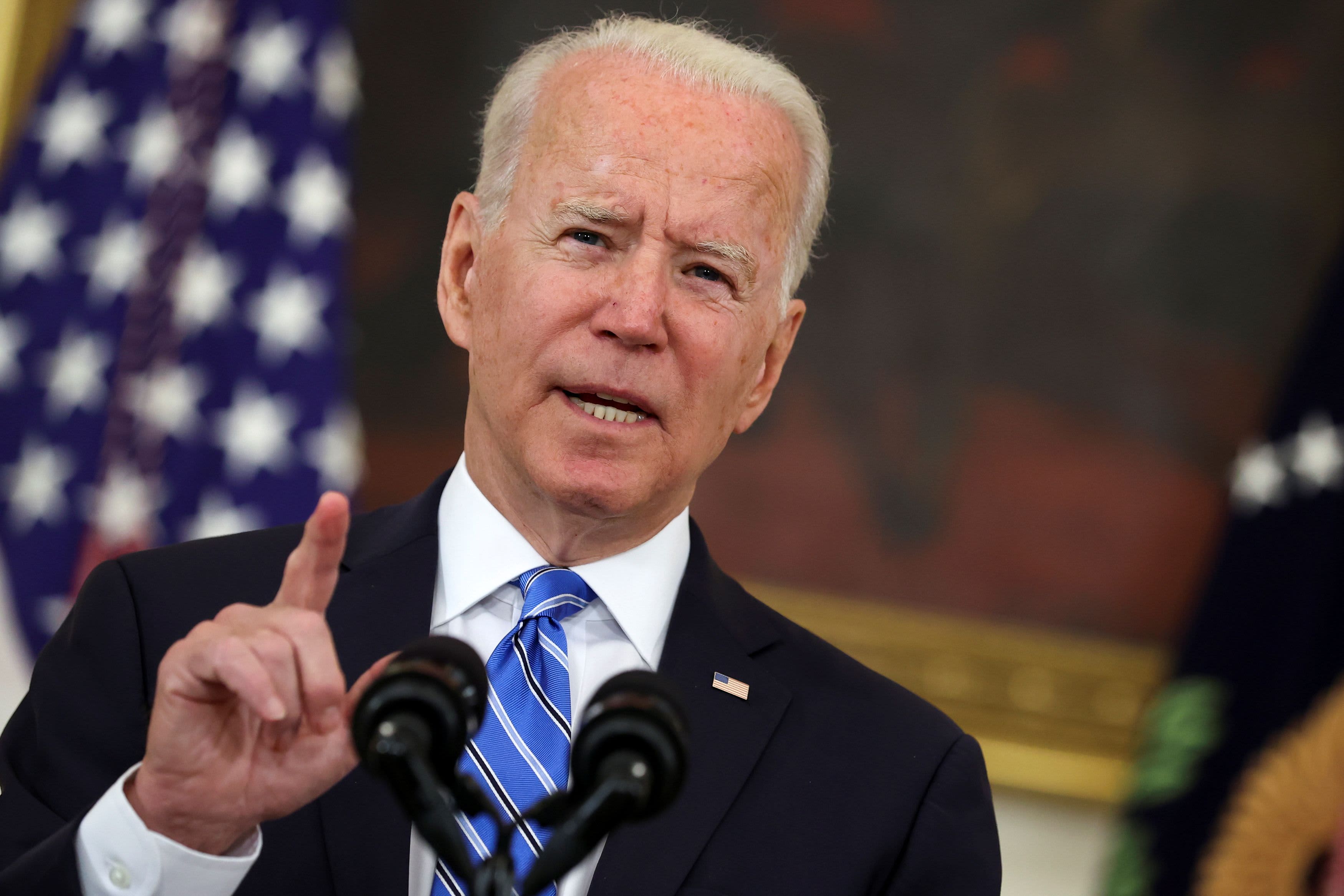 Biden says Afghans must 'fight for themselves' as Taliban advances, does not reg..