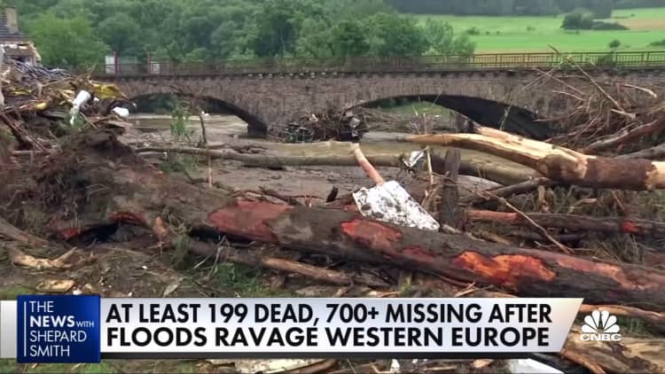 Europe floods kill at least 199, with more than 700 still missing