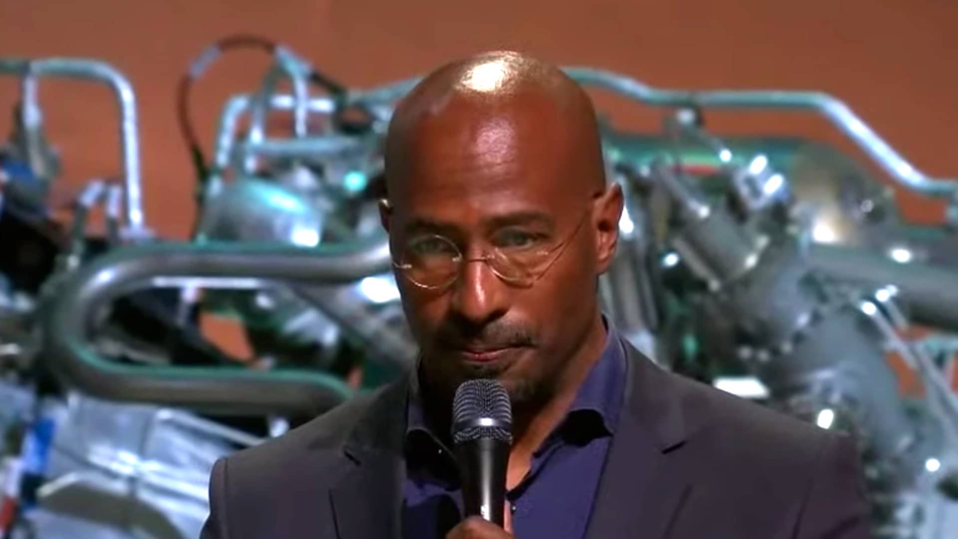 Van Jones awarded the first Courage and Civility Award by Jeff Bezos.