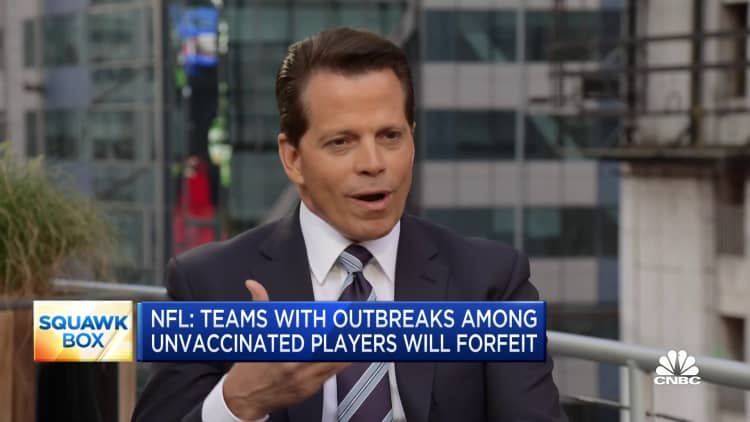 Get vaccinated. If you don't want to get vaccinated, leave: Scaramucci