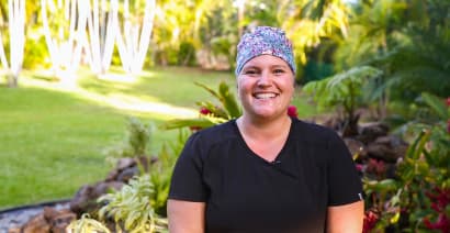 Travel nurse who earns $7,000 a month in Hawaii: 'I was motivated mainly by adventure'