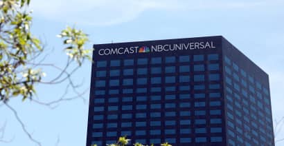 Comcast beats earnings expectations, adds record number of internet customers