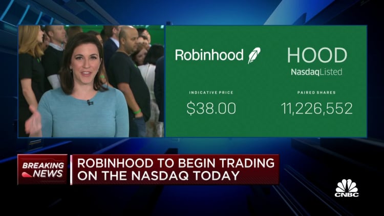 Robinhood begins trading on the Nasdaq