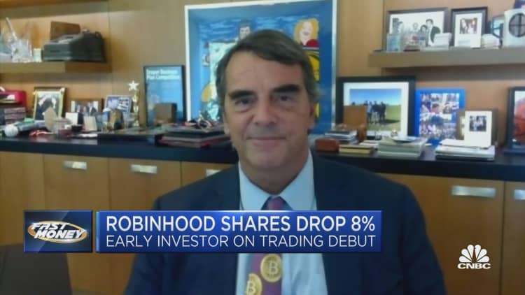 Early Robinhood investor Tim Draper reacts to IPO's lackluster first day of trading