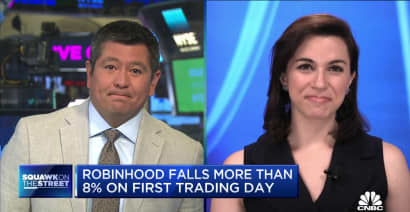 Robinhood falls for a second day after disappointing debut