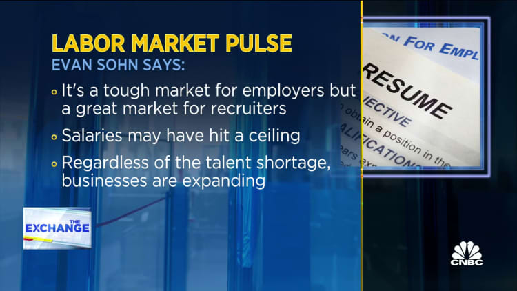 Companies expand recruiting base amid labor shortage, says Recruiter.com's Evan Sohn
