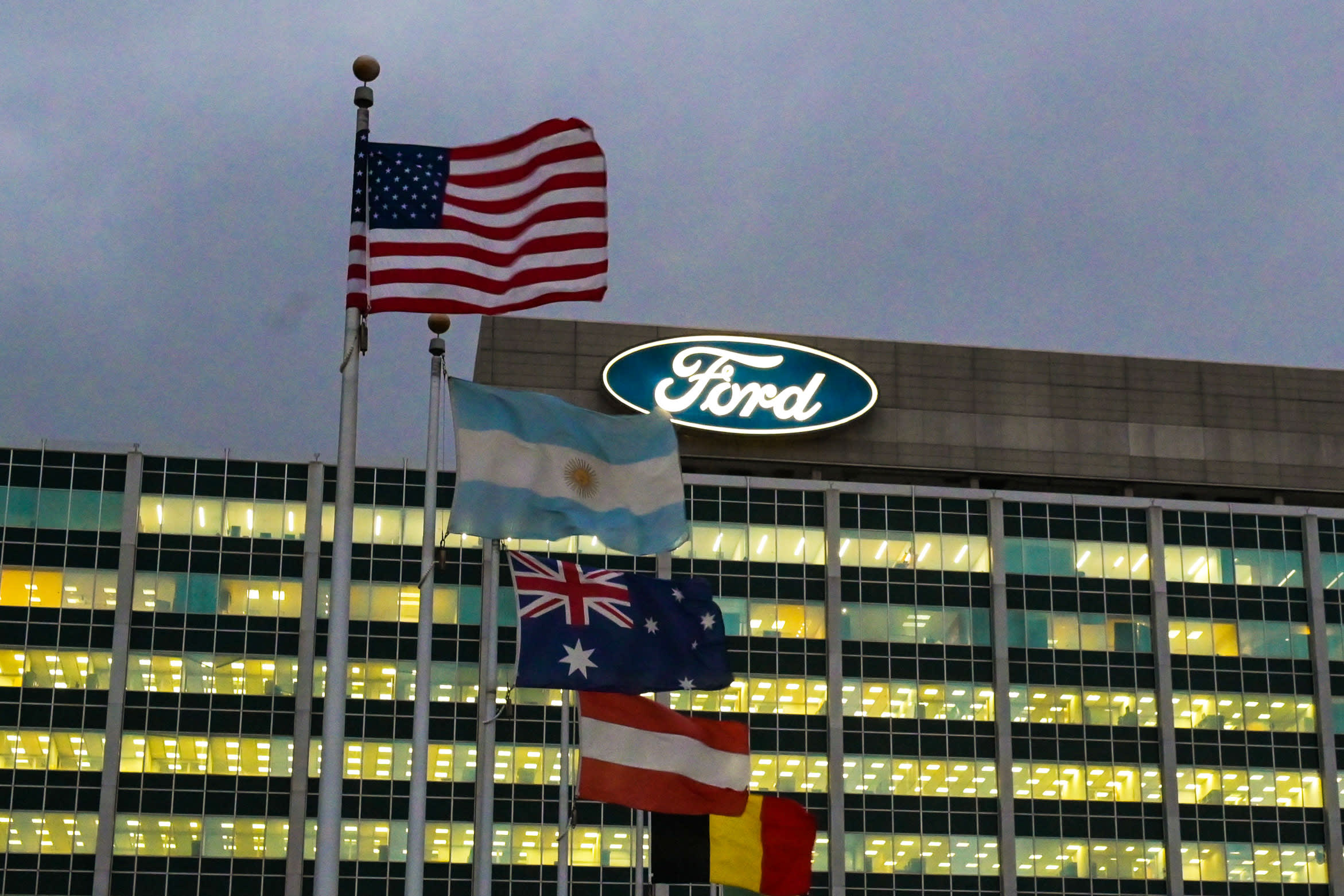Ford offers voluntary buyout program for 1,000 U.S. employees